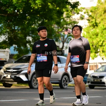 Runner Photo 4049173