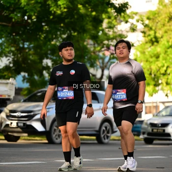 Runner Photo 4049182