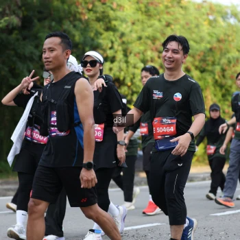 Runner Photo 4049189