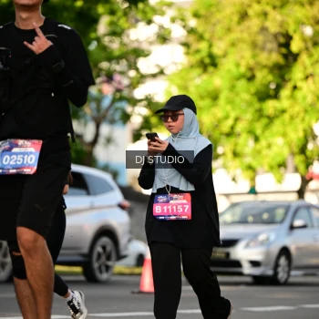 Runner Photo 4049215