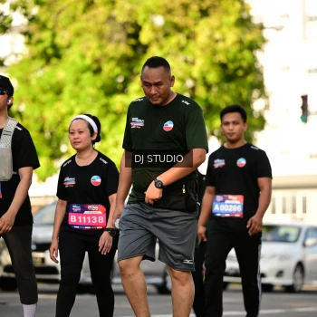 Runner Photo 4049248