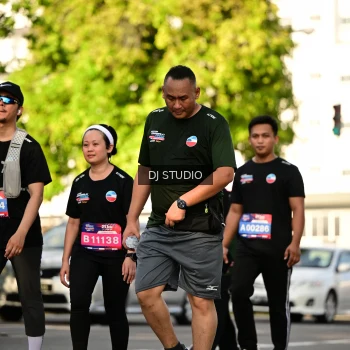 Runner Photo 4049249
