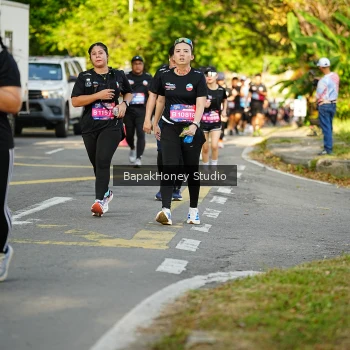 Runner Photo 4049253