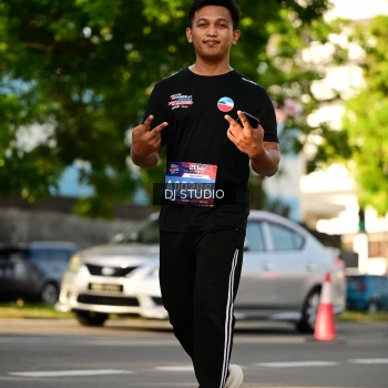 Runner Photo 4049258