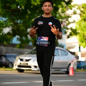 Runner Photo 4049259