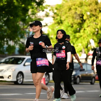 Runner Photo 4049295