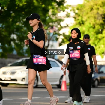 Runner Photo 4049304