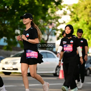 Runner Photo 4049311