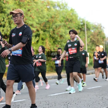 Runner Photo 4049331
