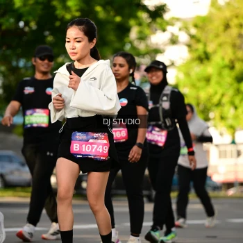 Runner Photo 4049346
