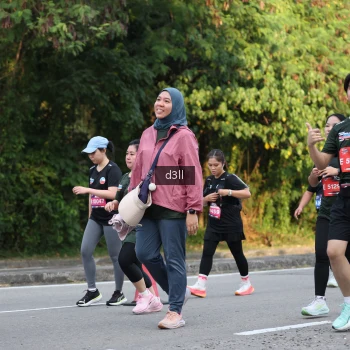 Runner Photo 4049363