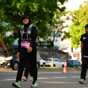 Runner Photo 4049370