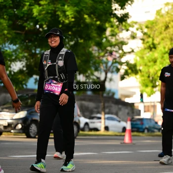 Runner Photo 4049371