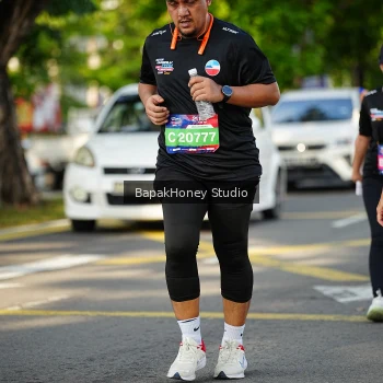 Runner Photo 4049381