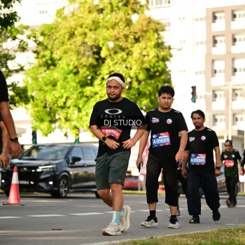 Runner Photo 4049383