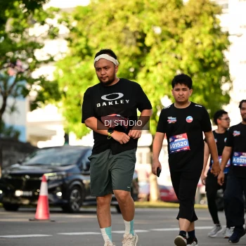 Runner Photo 4049390