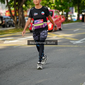 Runner Photo 4049395
