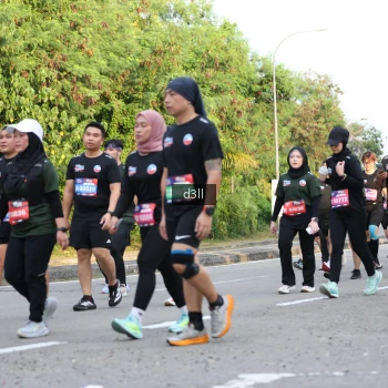 Runner Photo 4049406