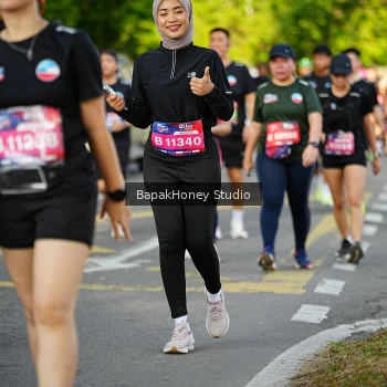 Runner Photo 4049413