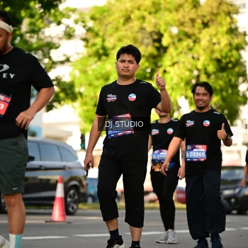 Runner Photo 4049427