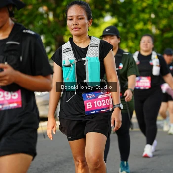 Runner Photo 4049429