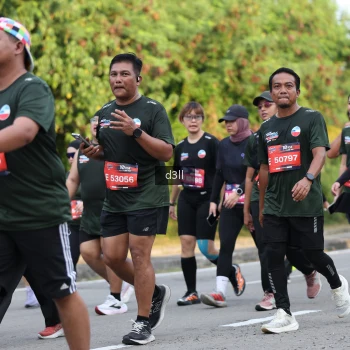 Runner Photo 4049443