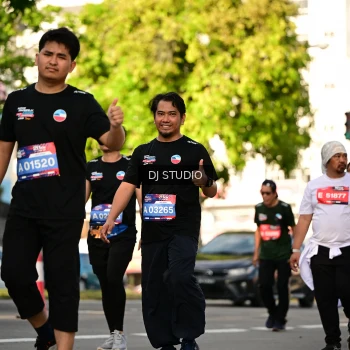 Runner Photo 4049457