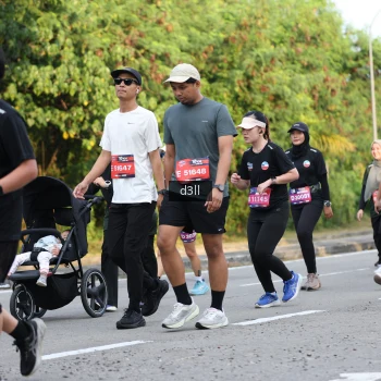 Runner Photo 4049506