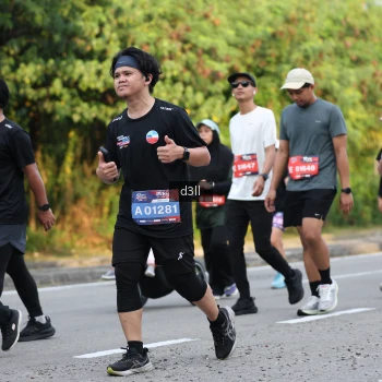 Runner Photo 4049534