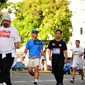 Runner Photo 4049570