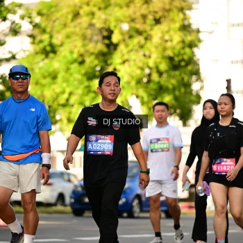 Runner Photo 4049574