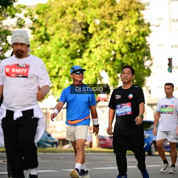 Runner Photo 4049590