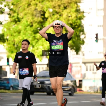Runner Photo 4049643