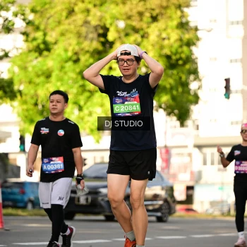 Runner Photo 4049654