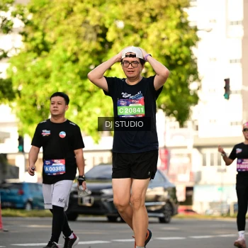 Runner Photo 4049656
