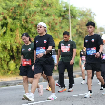 Runner Photo 4049657