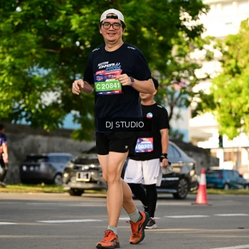 Runner Photo 4049709