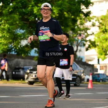 Runner Photo 4049720