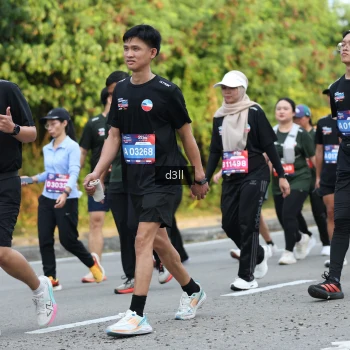 Runner Photo 4049775