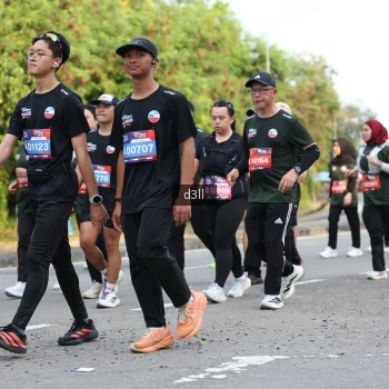 Runner Photo 4049799