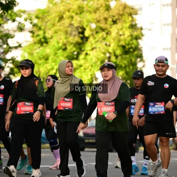 Runner Photo 4049854