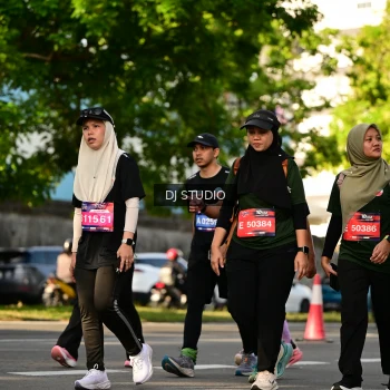 Runner Photo 4049866