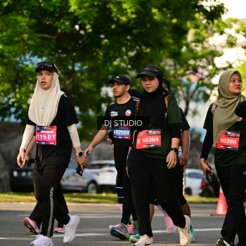 Runner Photo 4049885
