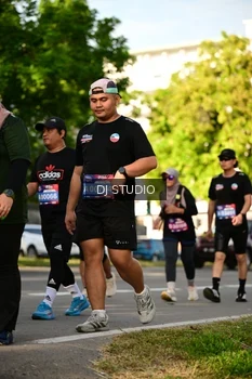 Runner Photo 4049954