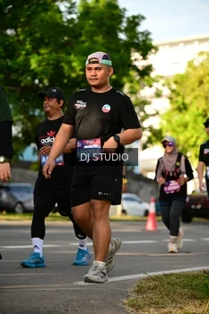 Runner Photo 4049956