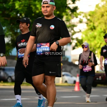 Runner Photo 4049988