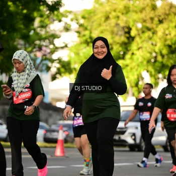 Runner Photo 4050024