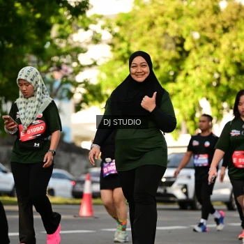 Runner Photo 4050101