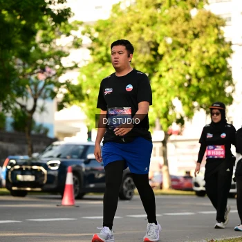 Runner Photo 4050243
