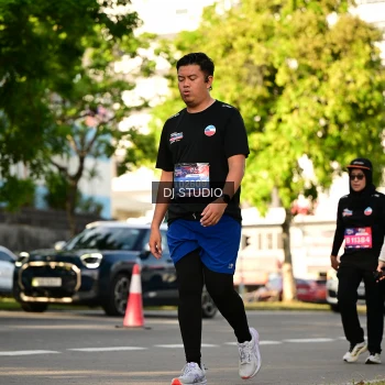 Runner Photo 4050275